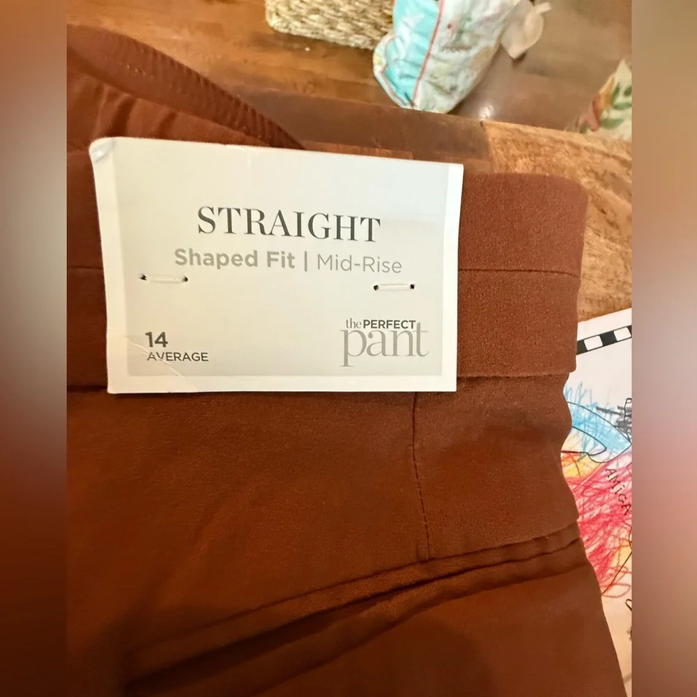 NWT. Christopher & Banks. Straight Shaped Fit Mid Rise Pant. Brown. Size 14.